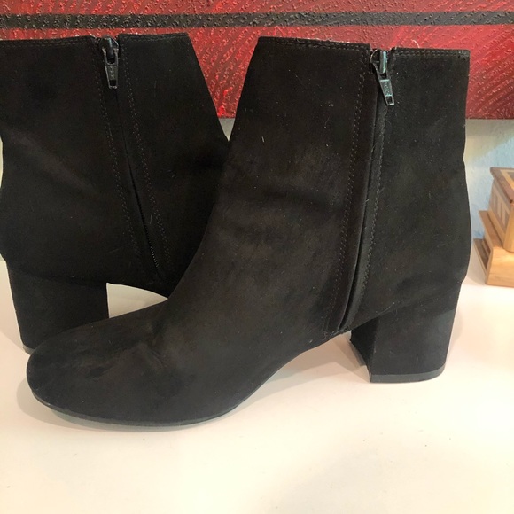 CATO black suede ankle booties size 10 - Picture 8 of 8